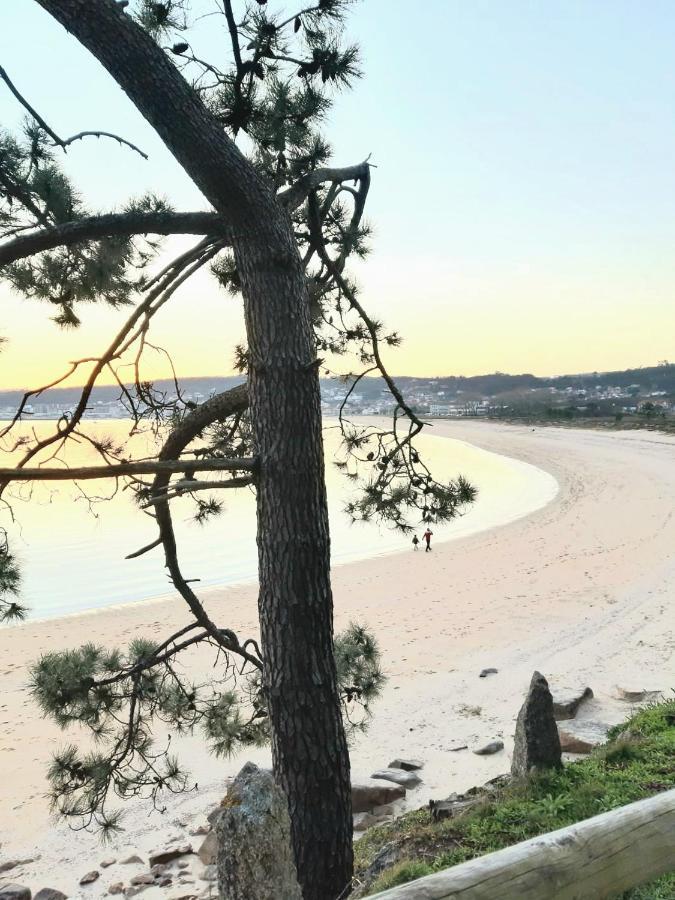 Apartamento Piso vista al mar en playa de Coroso Ribeira Exterior foto
