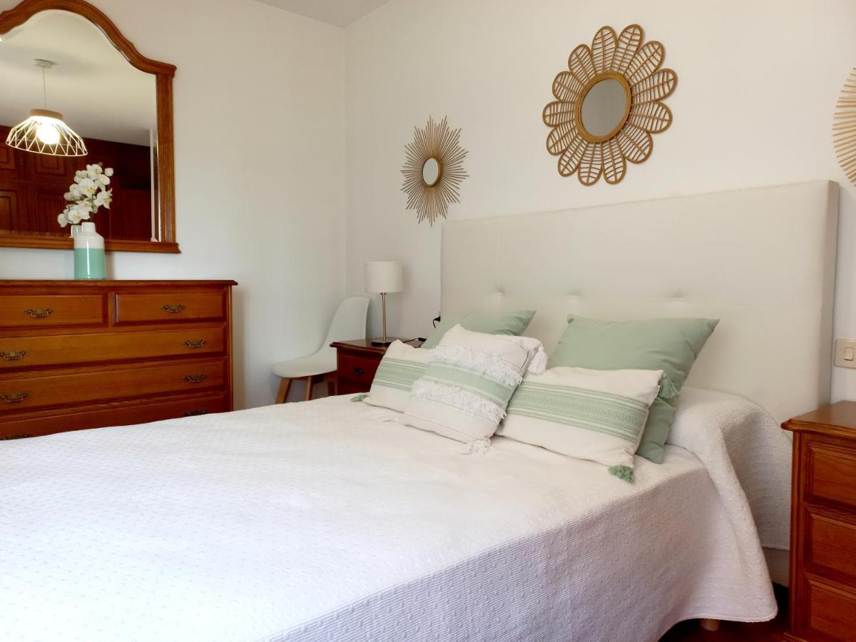 Apartamento Piso vista al mar en playa de Coroso Ribeira Exterior foto